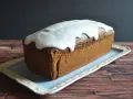 Ein saftiger Mohnkuchen mit Zuckerguss, perfekt für Ihr nächstes Mohnkuchen Rezept.